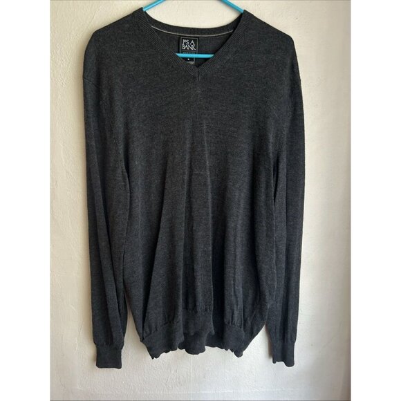 Jos A Bank Traveler Men’s XL‎ Gray 100% Merino Wool V-Neck Pullover Sweater - Picture 2 of 5
